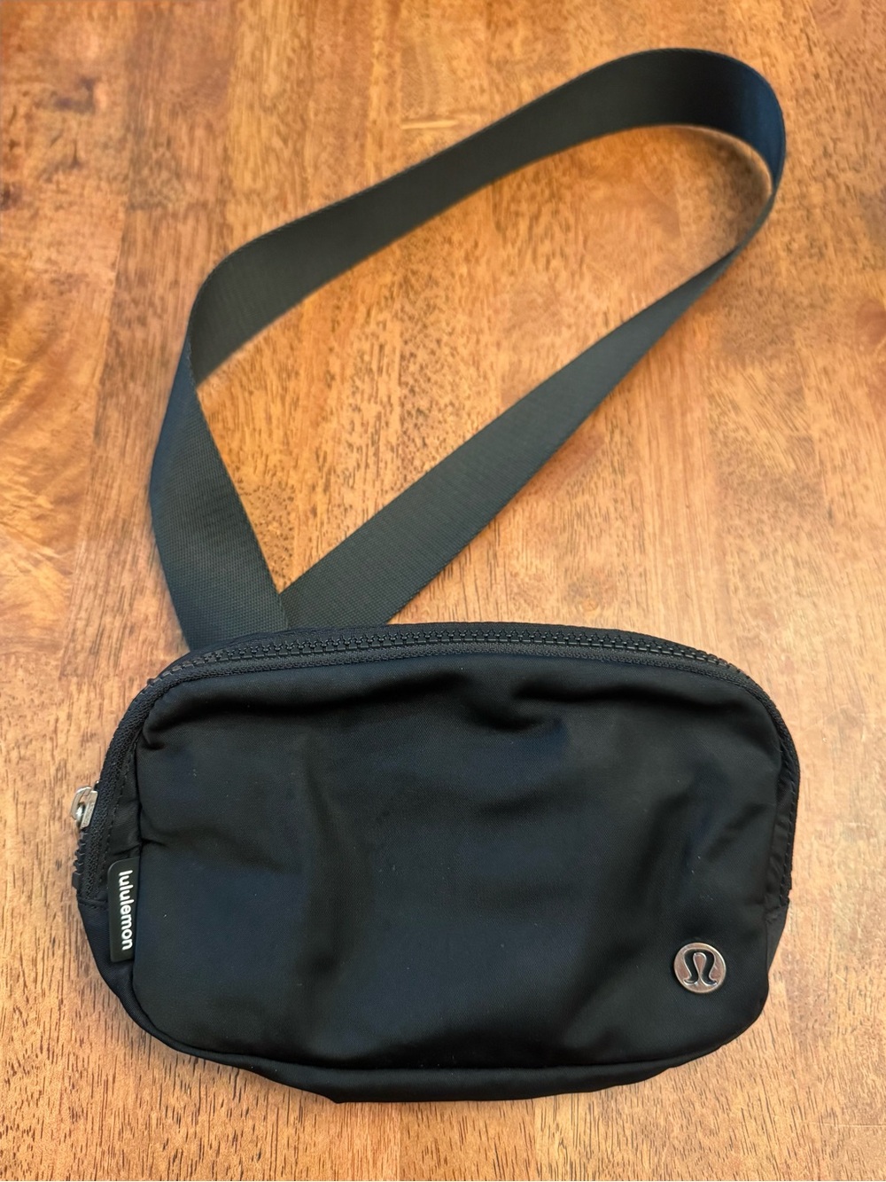 Lululemon Everywhere Belt Bag/ Fanny Pack (1L) in Black